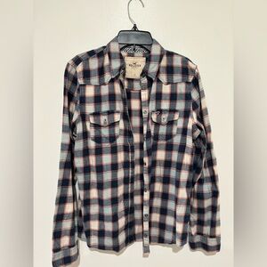 Hollister Women's Navy Checkered Shirt